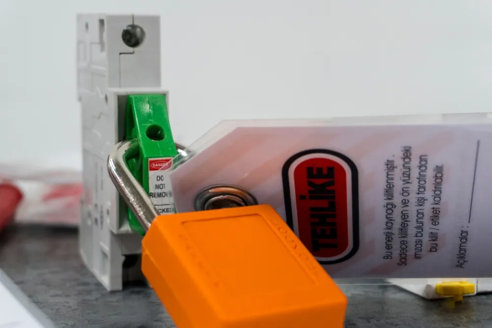 Best Practices for Implementing Color-Coded Tagging Systems